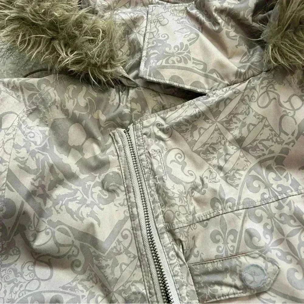Oakley Signature Series Snowboarding Ski Jacket Gretchen Bleiler Loose Fit Sz M